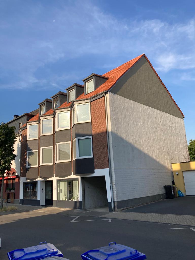 PREIV Immobilien GmbH multi family house Hilden Karnop